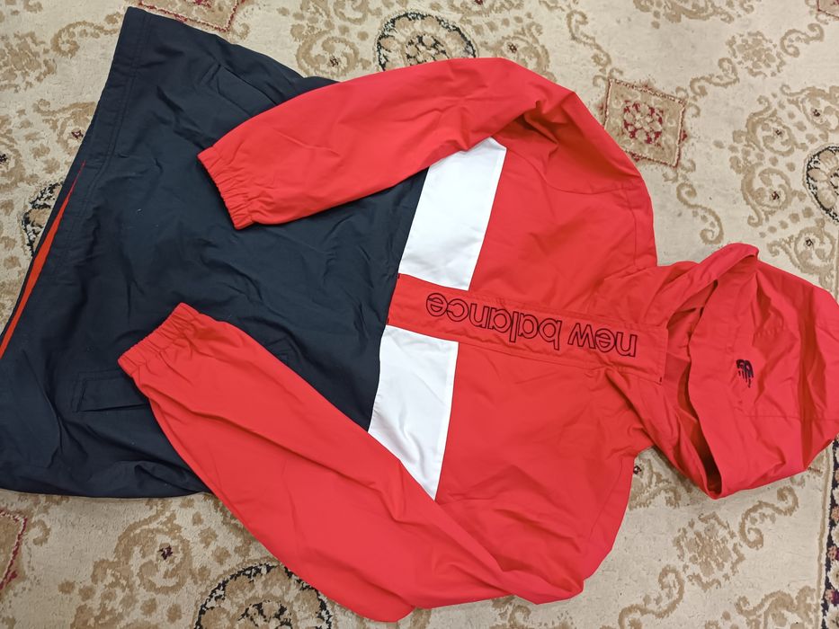 Ветровка New balance