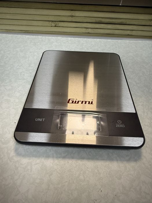 Електронна кухненска везна PS05