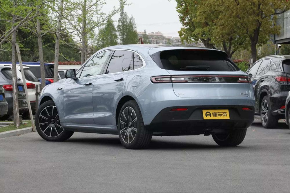 AITO M5 под заказ от Terra Auto
