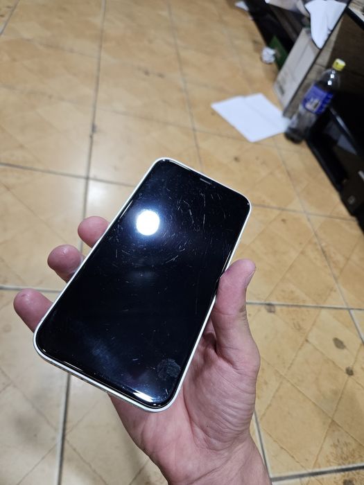 iphone Xr 17 pro qilingan