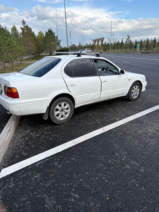 Продам Тойоту Люмир