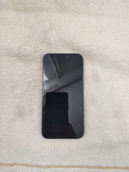 Продам Айфон 12