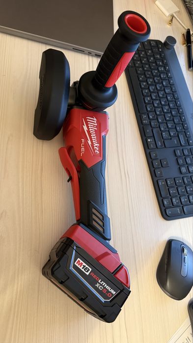 УШМ Milwaukee m18