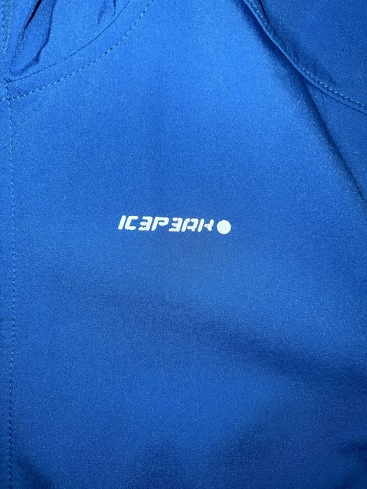 Vând geacă Icepeak