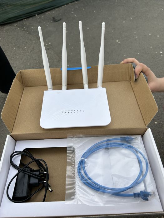Wi-fi Роутер 4G новый