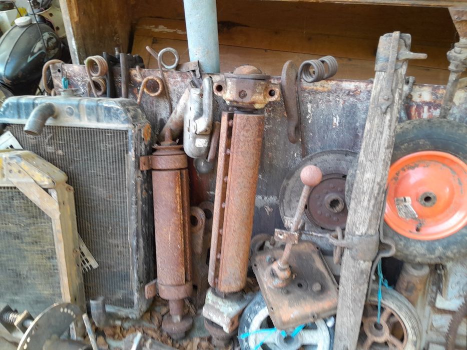 Piese de muzeu de vanzare