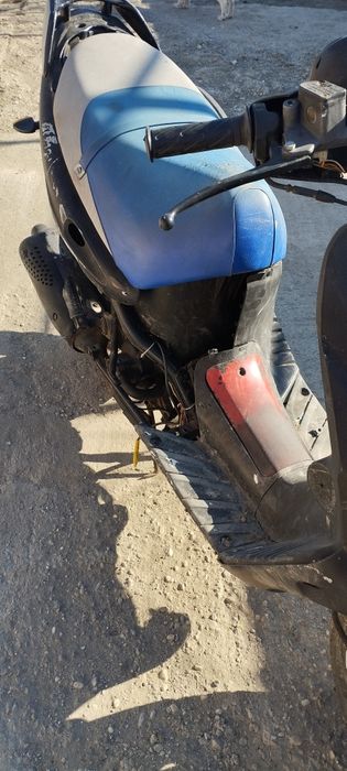 Vând scuter suzuki katana 80cc