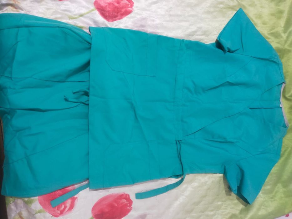 Медицинский костюм