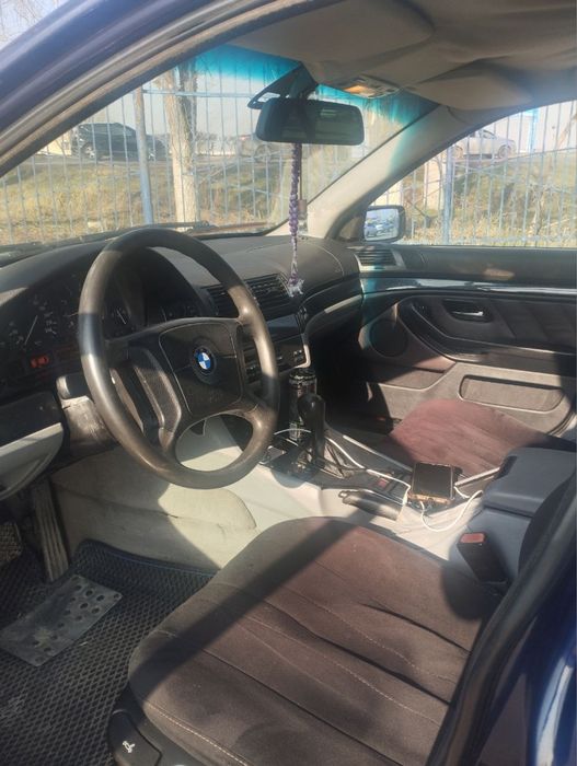 Продам машину  Bmw e39 m52b28