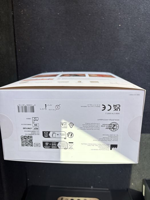 Masca cosmetica Philips ReAura LED, model 2026, INOVATIE, transport inclus