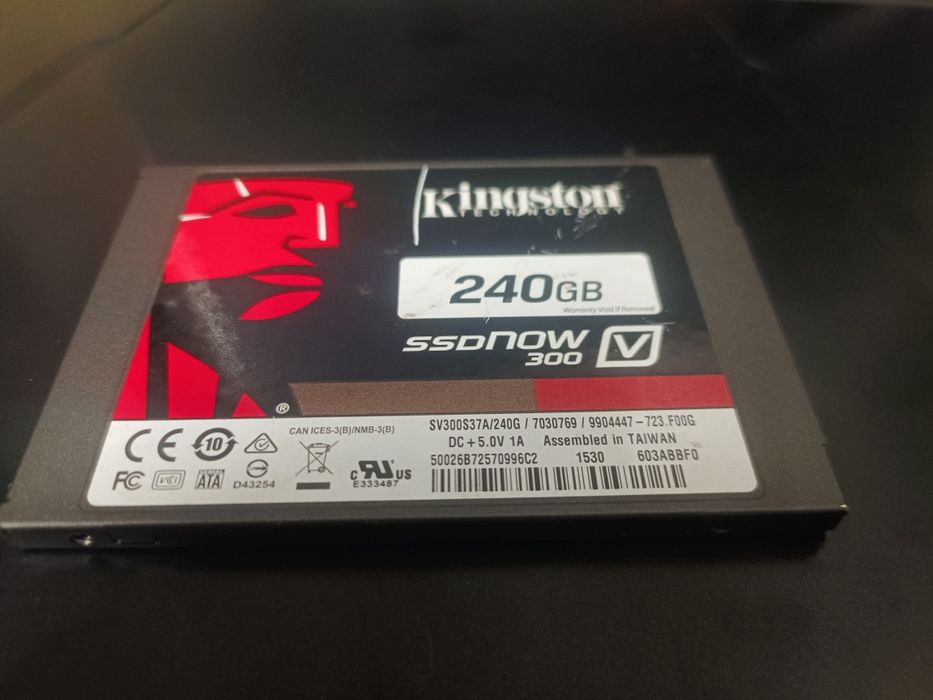 Kingston 240 gb sata