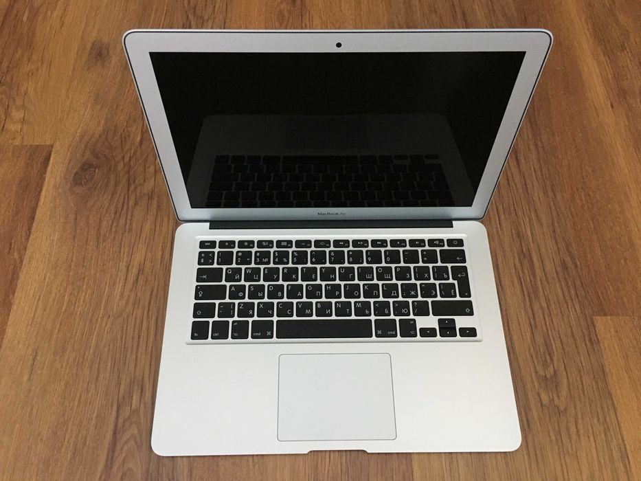 13.3' Core i5 Apple MacBook Air Mid 2017 8GB RAM/256GB SSD/Intel HD 6000/Батерия 6 ч