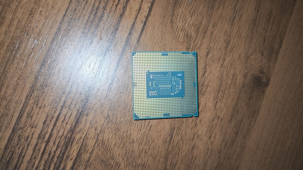 i3 8100 в хорошем состоянии