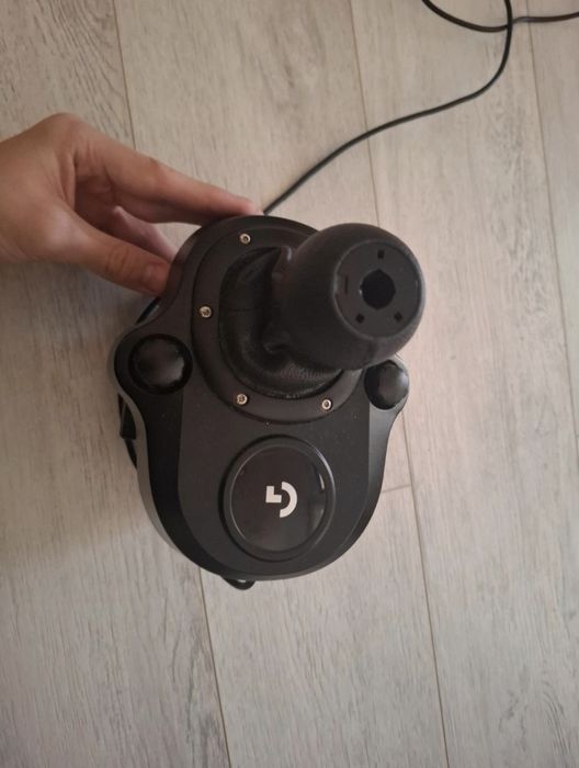 Vand Volan Logitech G29