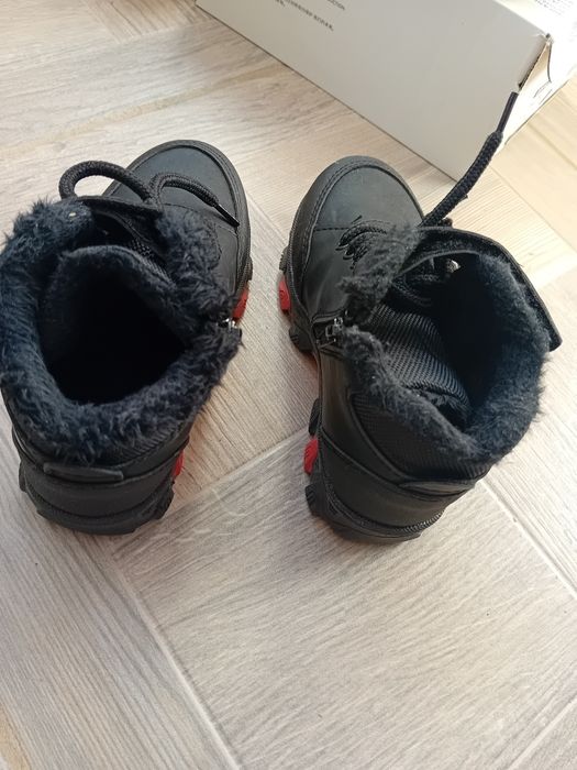 Чисто нови детски боти