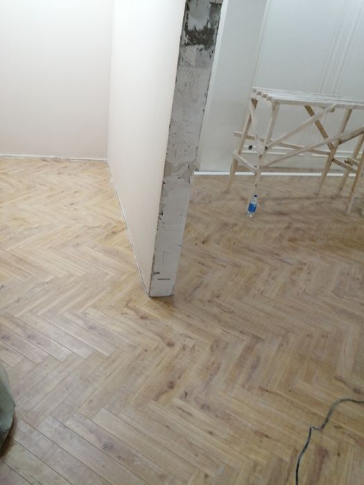 Укладка ламината недорого