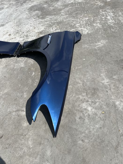 Aripa stamga dreapta fata BMW Seria 5 f10 A76 2009-2013