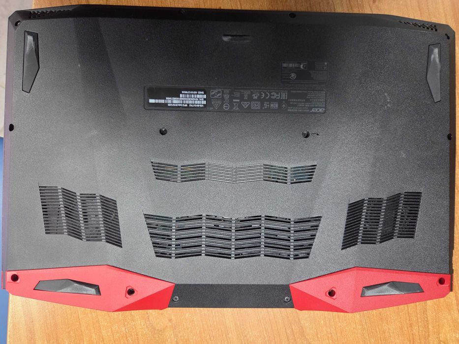 Лаптоп Acer Aspire VX15