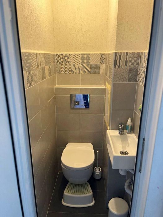 Дава се под наем Тристаен апартамент в София, Борово - 80 кв.м за 746.64 € - Снимка #9