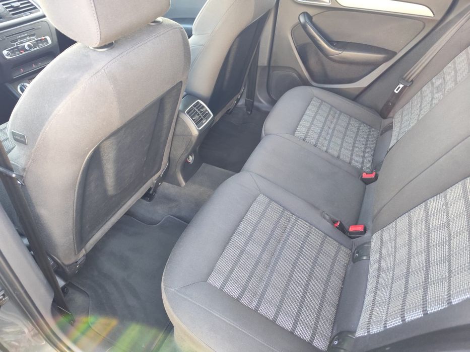 Audi Q3/AN 2015/2LITRI Diesel 140cp /Cutie AUTOMATA /Tracțiune 4* 4