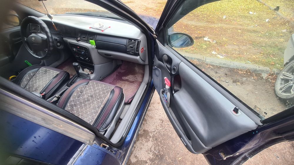 Продам опель вектра б, автомат