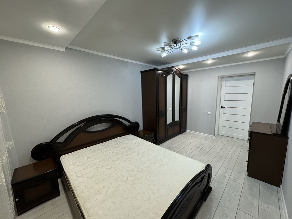 Сдам трешку в центре на длительный срок