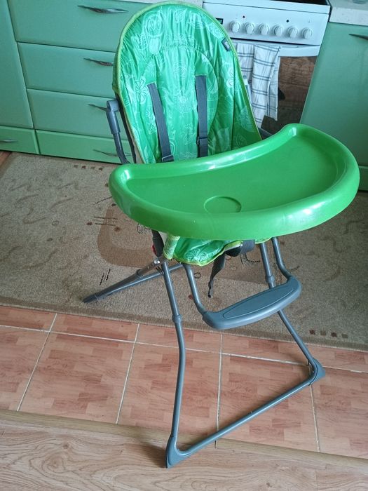 Продам стульчик для кормления