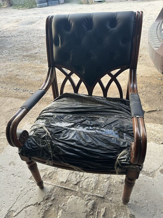 Кресло кожанное 60000