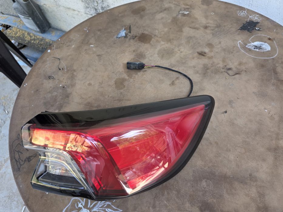 Ford Kuga 2022 LED десен стоп външен