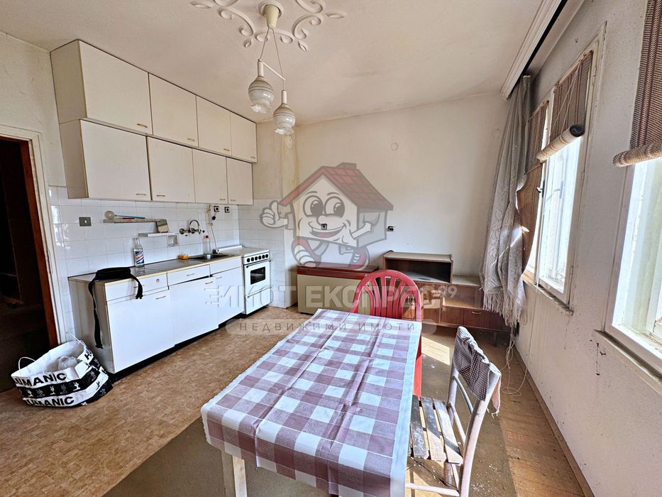 Продава се Многостаен апартамент в Асеновград - 145 кв.м за 725 €/кв.м - Снимка #10