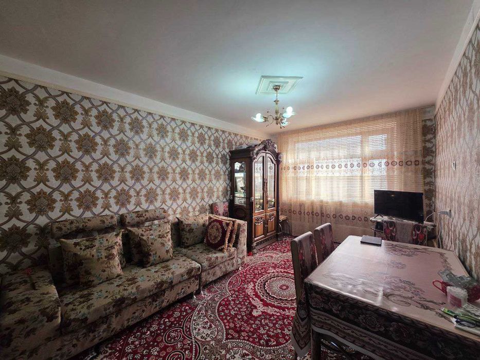 Продаётся 2х комн квартира на 3 этаже Ор-р Русалка