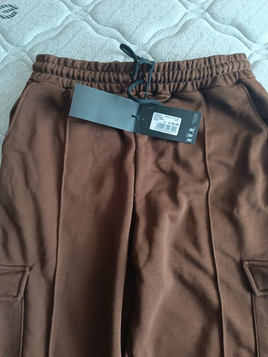 Pantaloni trening lay