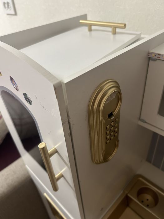 Продам детскую кухню