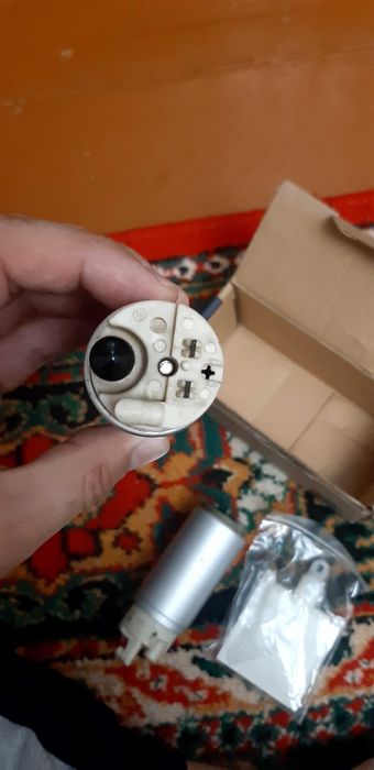 Бензин насос для автомашине Спарка