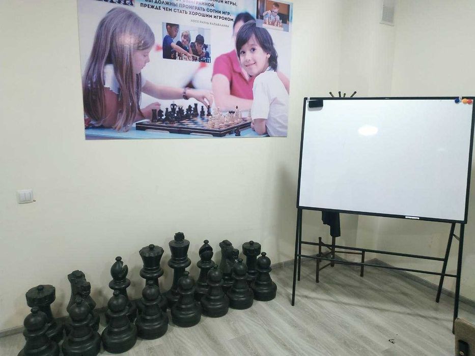 Филиал Мустакиллик. Профессиональная шахматная школа "ProfChess"