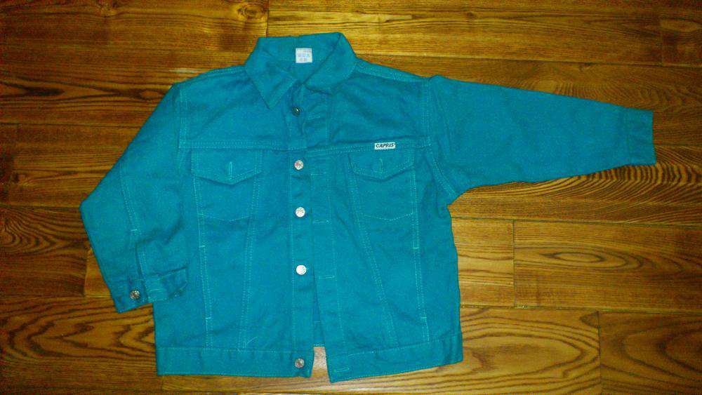 Продам куртку джинсовую