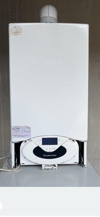 Dezmembrez - piese  centrale ariston