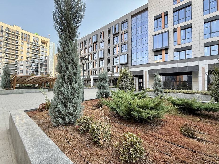 Аренда помещения в The Business Park от Golden house 1219м2