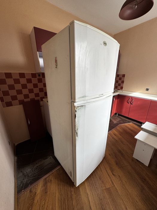 Продам б/у холодильник, самовывоз