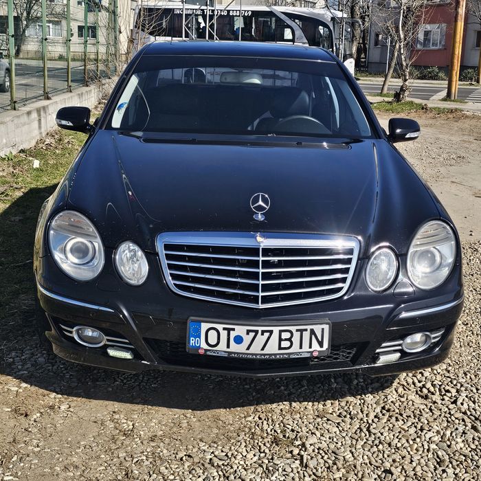 Mercede-Benz E 220 CDI