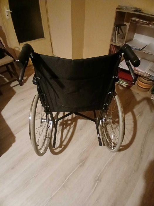 Инвалидна количка