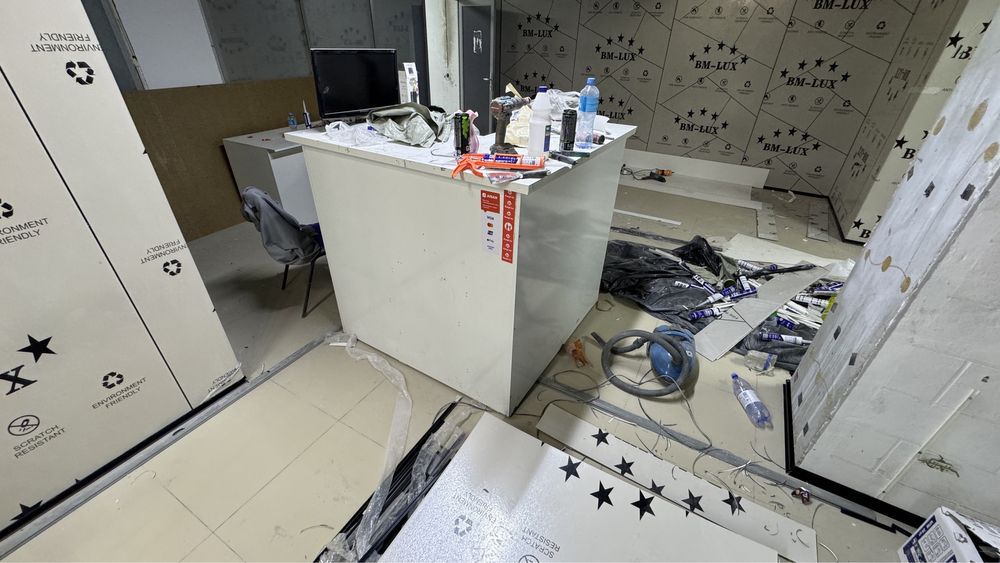 Срочно продам гардироб стейшен