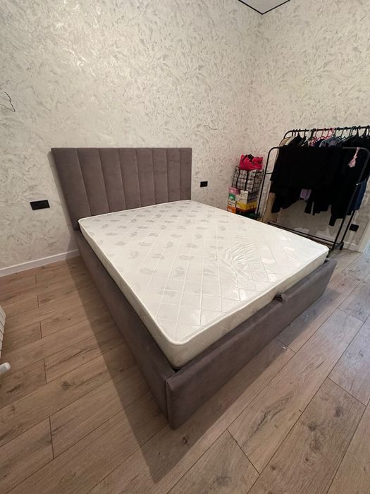 Продам кровать бу
