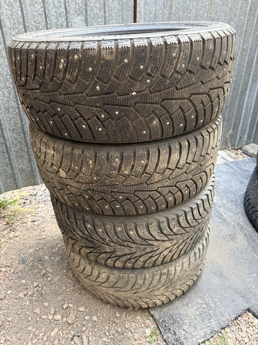 Зимняя резина 225/45R18