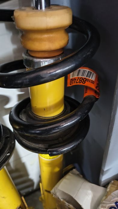 Eleron,amortizoare Bilstein Dodge Challenger!!5x115 SRT