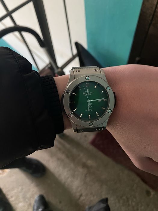Hublot часы хит