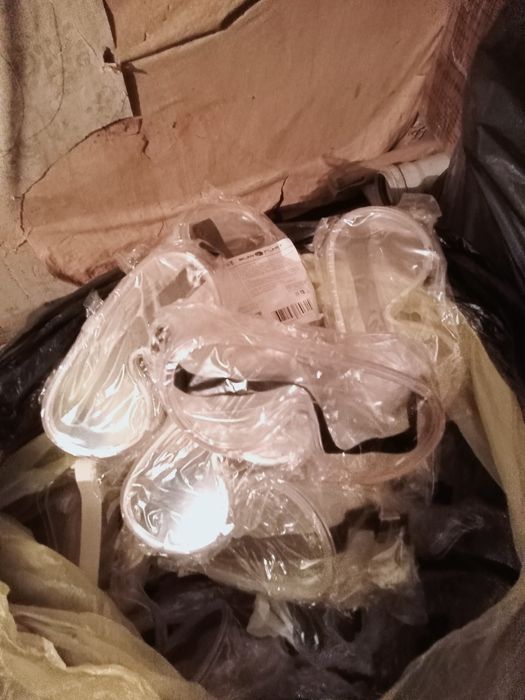 Защитные очки прозрачные