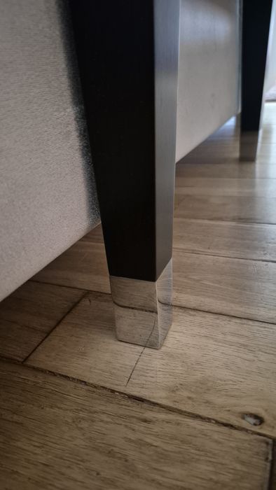 Прикроватная тумбочка 2 шт.