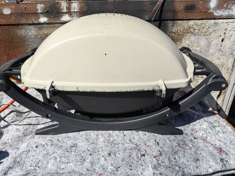 Газово барбекю Weber Q 2000