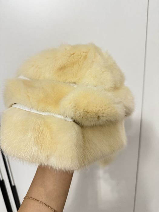 Продам норковую шапку